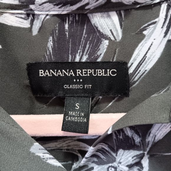 Banana Republic Factory Blouse Size Small Cold Shoulder Button Up Floral Green - Picture 3 of 12